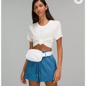 White lulu lemon belt bag